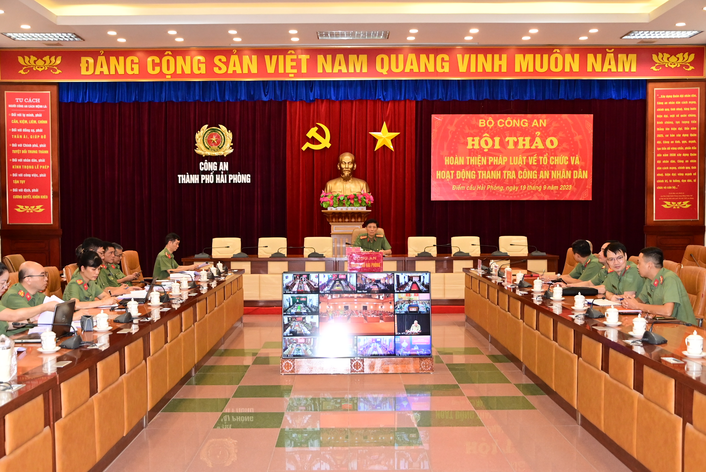 Hoàn thiện pháp luật về tổ chức và hoạt động thanh tra Công an nhân dân